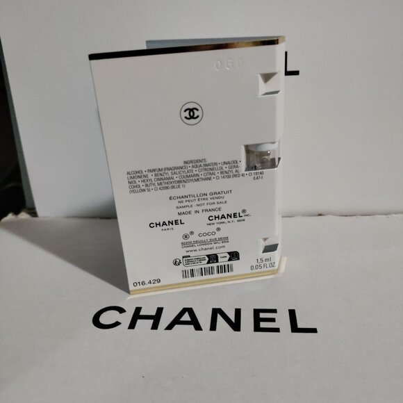 COCO CHANEL MADEMOISELLE SAMPLE . NEW - Picture 4 of 5